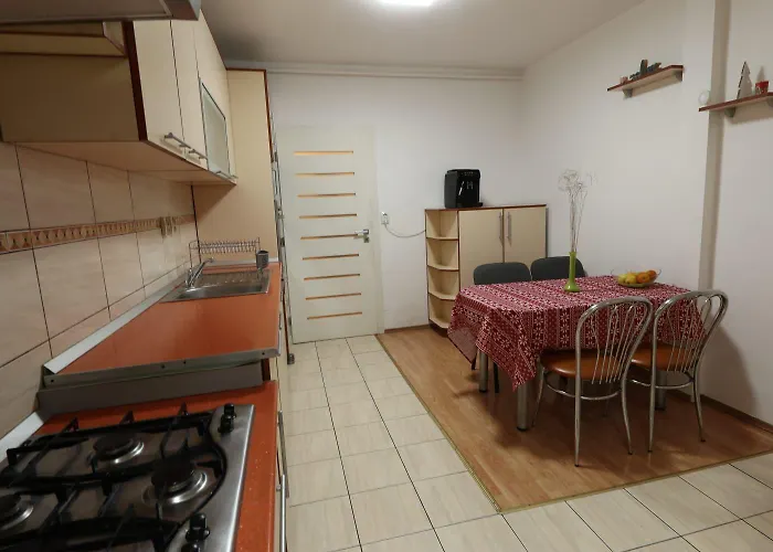 Apartment Untold 3 De Lux *